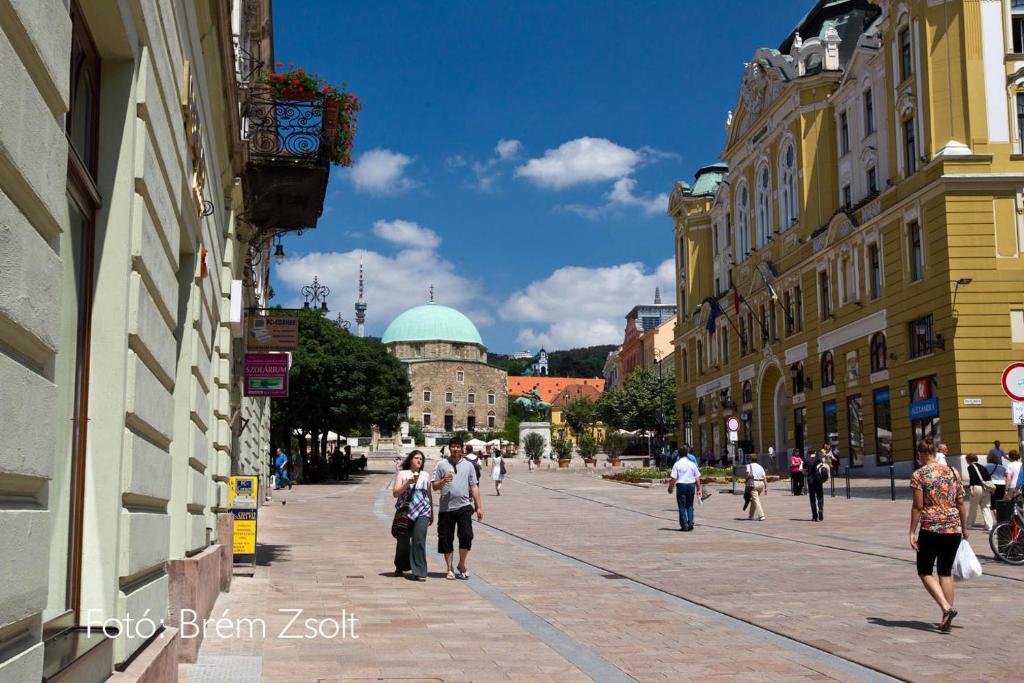 35 Vendégház Pécs Habitación foto